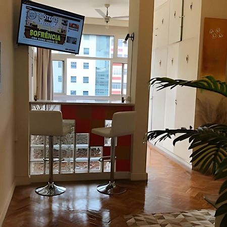 Apartamento Em Copacabana Com Vista Lateral Do Mar Rio de Janeiro Exterior photo